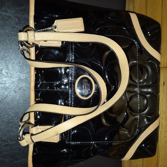 Coach patent leather tote. PRE-LOVED. - Picture 3 of 16